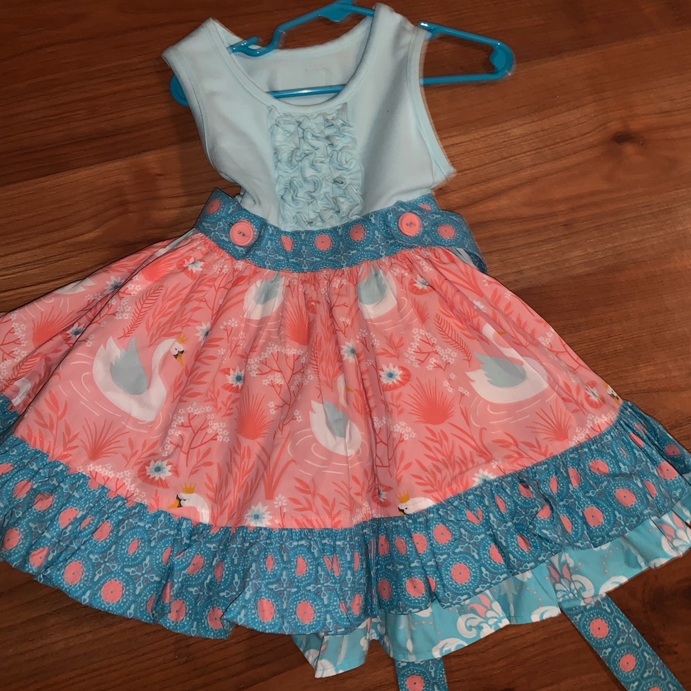 Eleanor rose swan dress